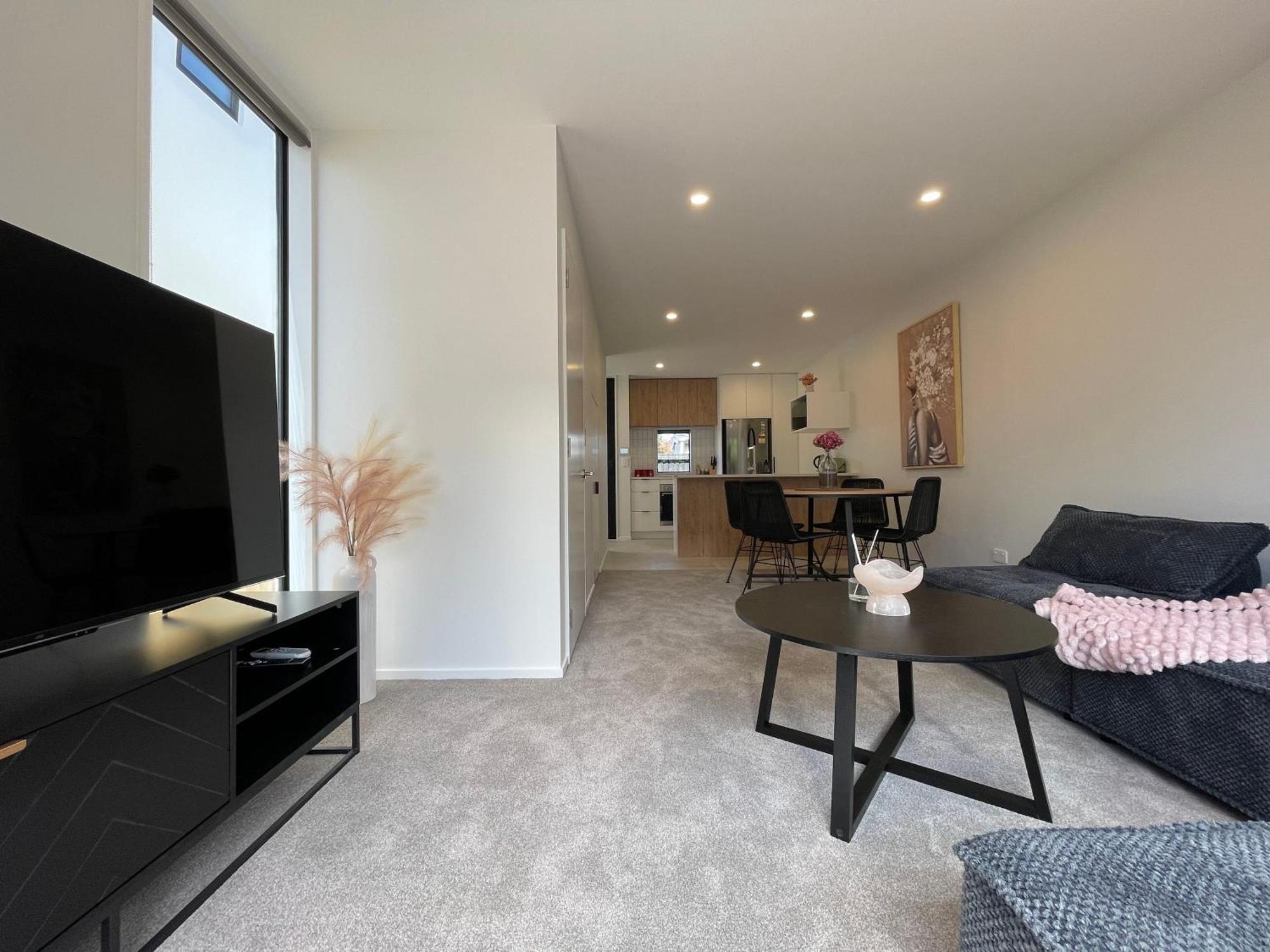 Luxury 2 Bedroom Townhouse Opposite Merivale Mall クライストチャーチ エクステリア 写真