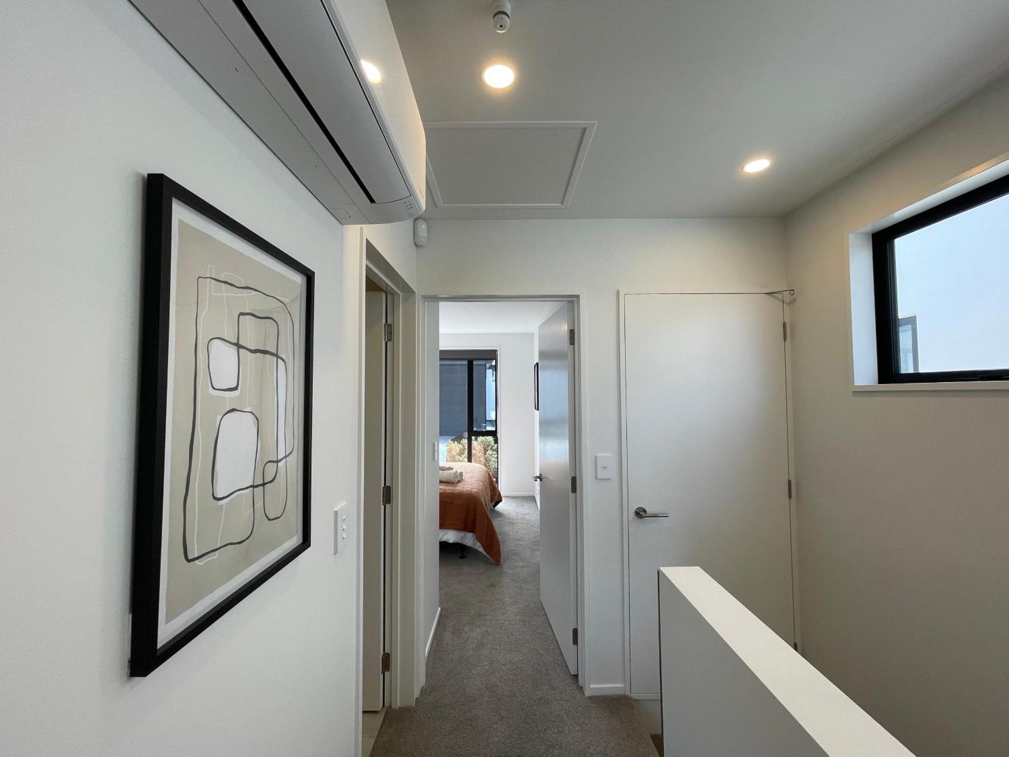 Luxury 2 Bedroom Townhouse Opposite Merivale Mall クライストチャーチ エクステリア 写真