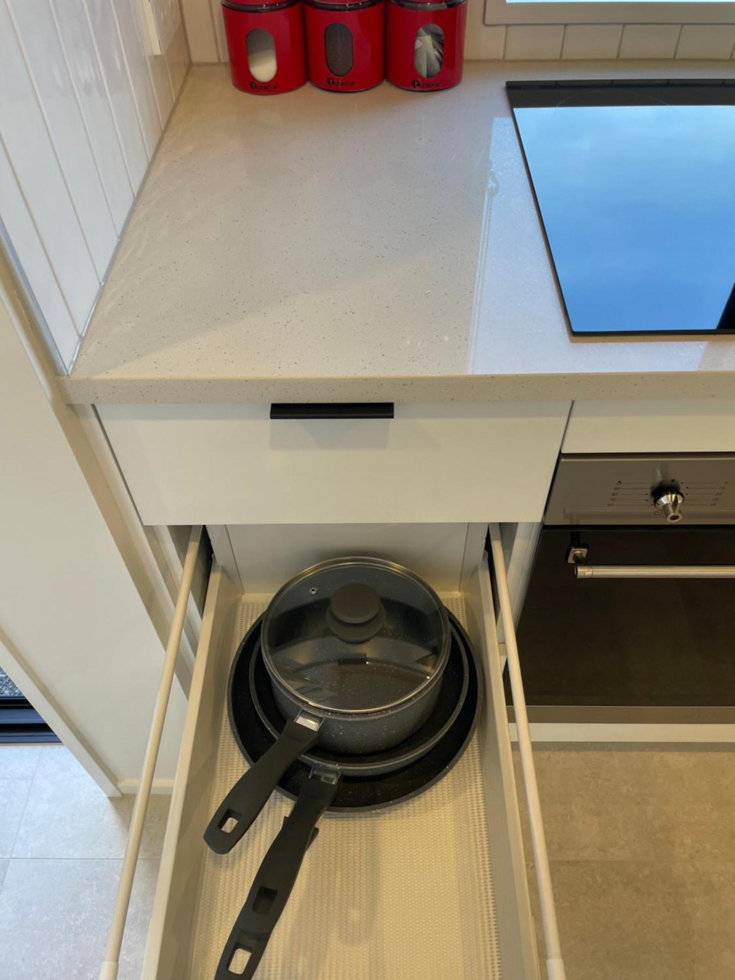Luxury 2 Bedroom Townhouse Opposite Merivale Mall クライストチャーチ エクステリア 写真