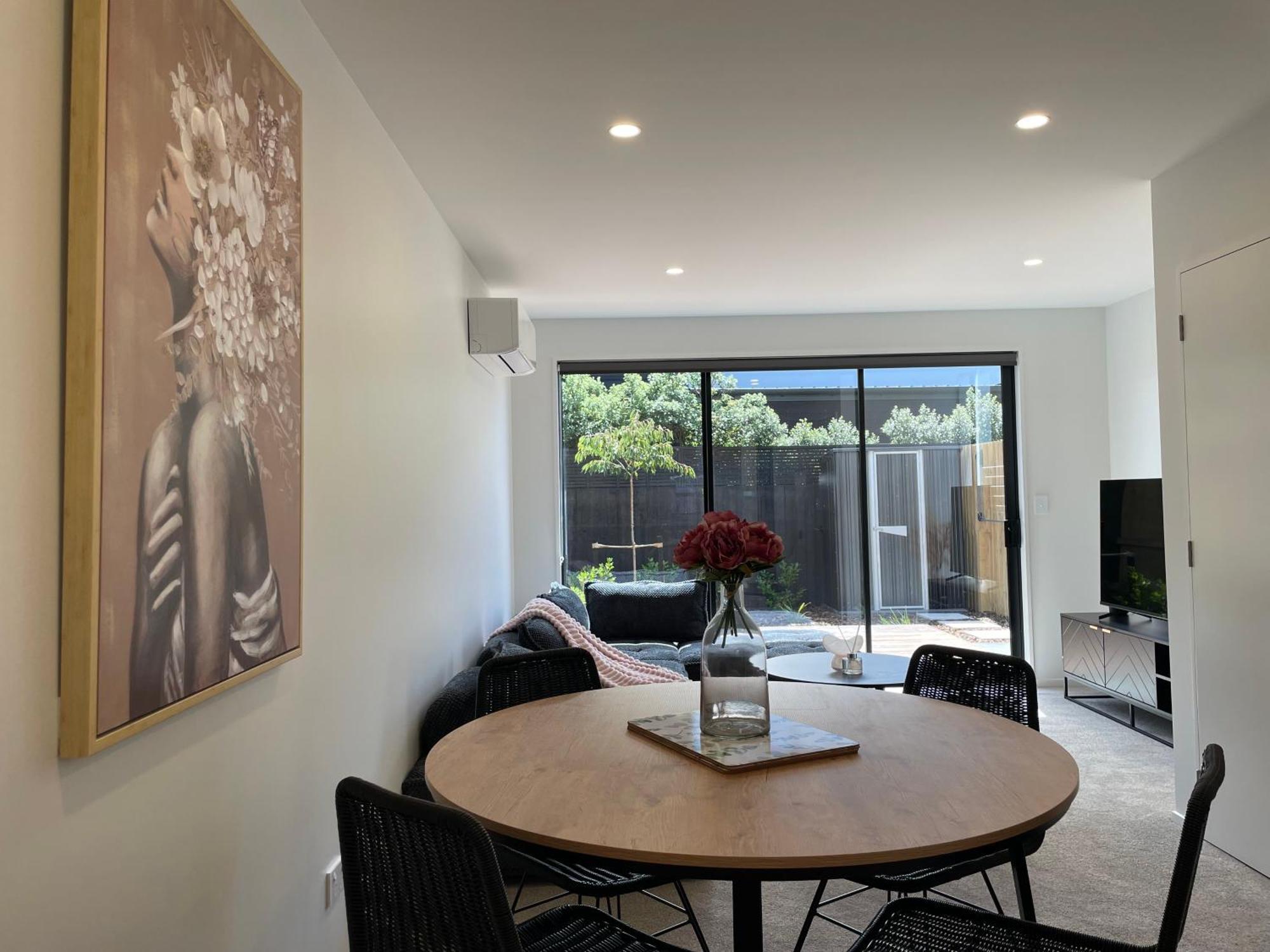 Luxury 2 Bedroom Townhouse Opposite Merivale Mall クライストチャーチ エクステリア 写真